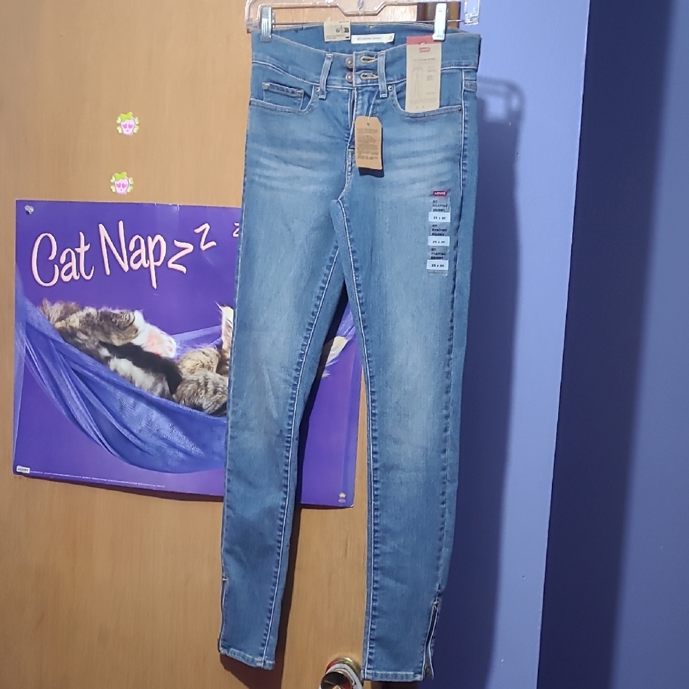 Levi's Light Blue Skinny Jeans